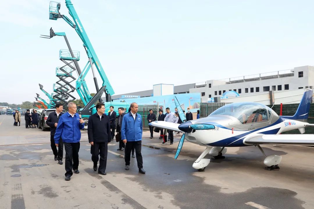 湖南省副省长隋忠诚调研9888拉斯维加斯官网智能