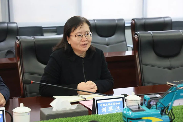 中国上市公司协会党委委员、副秘书长刘翠兰一行调研9888拉斯维加斯官网智能