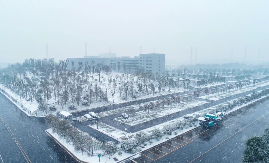 瑞雪兆丰年，邀您共赏雪中9888拉斯维加斯官网！