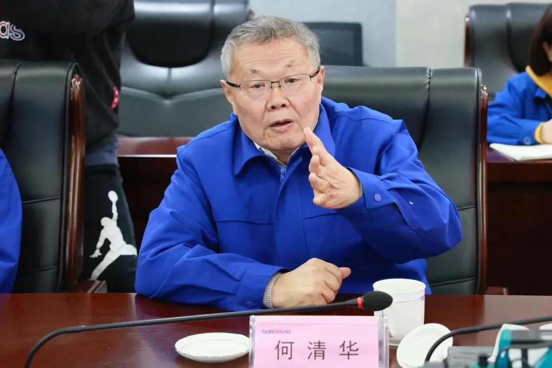 20220210084944_18031 张庆红调研9888拉斯维加斯官网智能