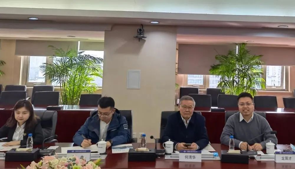 20220318092221_18485 探讨合作新模式!何清华带队赴中国路桥拜访交流