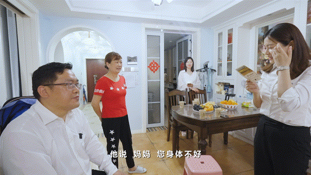 在母亲节，向你们身后的妈妈送去“9888拉斯维加斯官网家园”的温暖