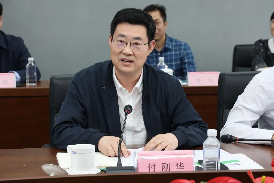 20220518092620_78037 深化产学研合作!中南大学校长、中国工程院院士田红旗率团拜访9888拉斯维加斯官网智能