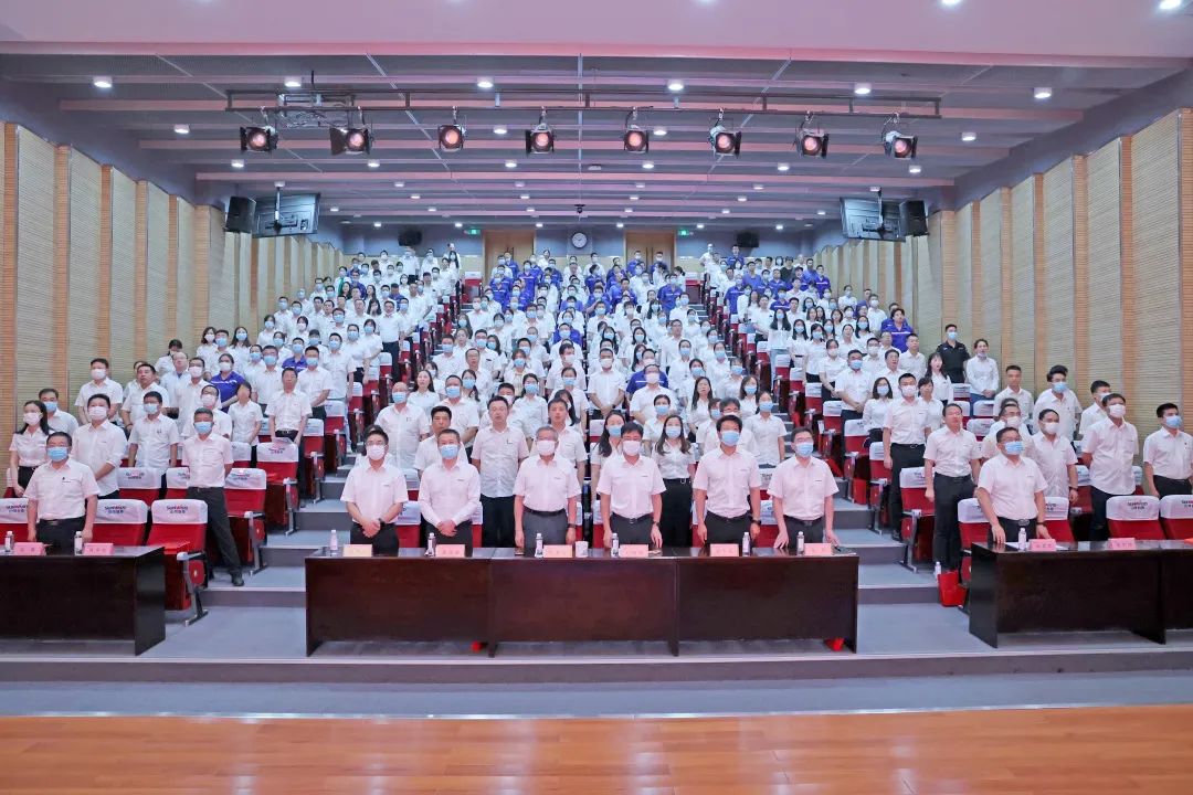 20220627083316_28678 为建功建企建家一体化贡献更大力量!9888拉斯维加斯官网智能第五届五次“双代会”成功召开
