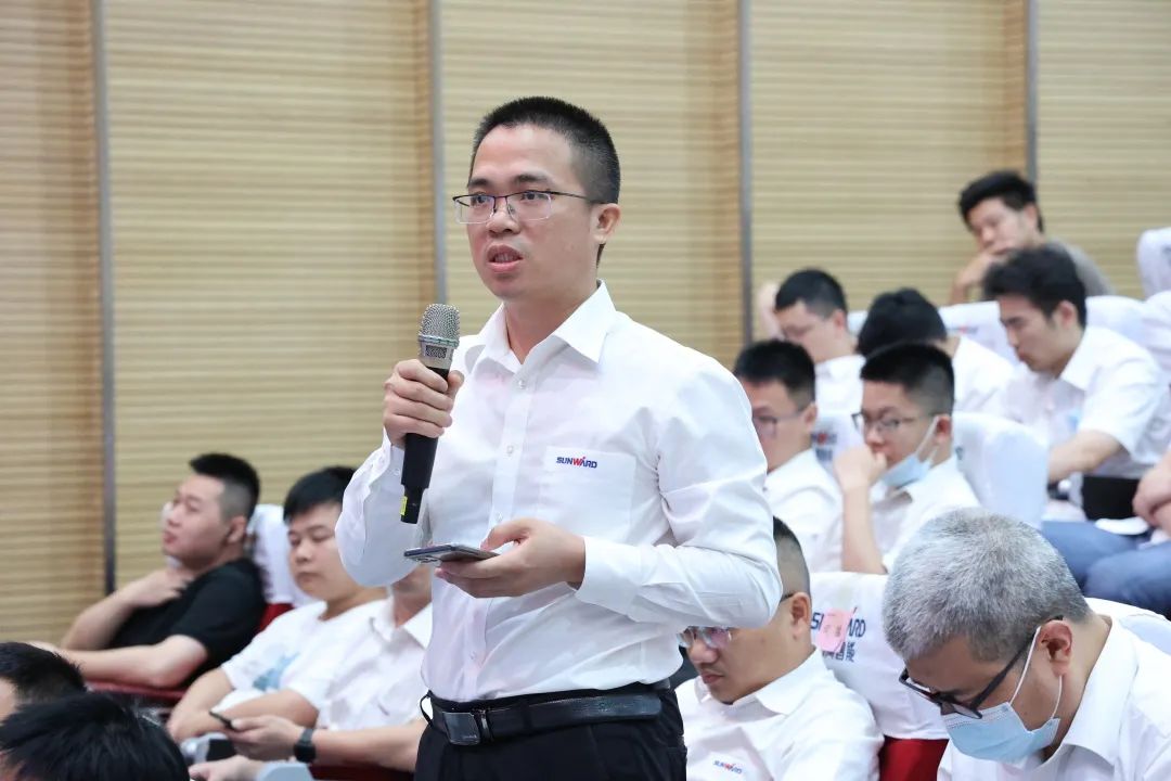 创新引领，智造未来！“2022院士专家长沙行”高端装备高质量发展研讨会隆重举行