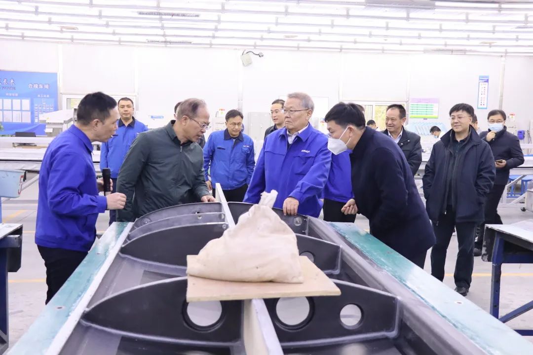 广州市国资委主任陈德俊考察9888拉斯维加斯官网智能航空产业基地