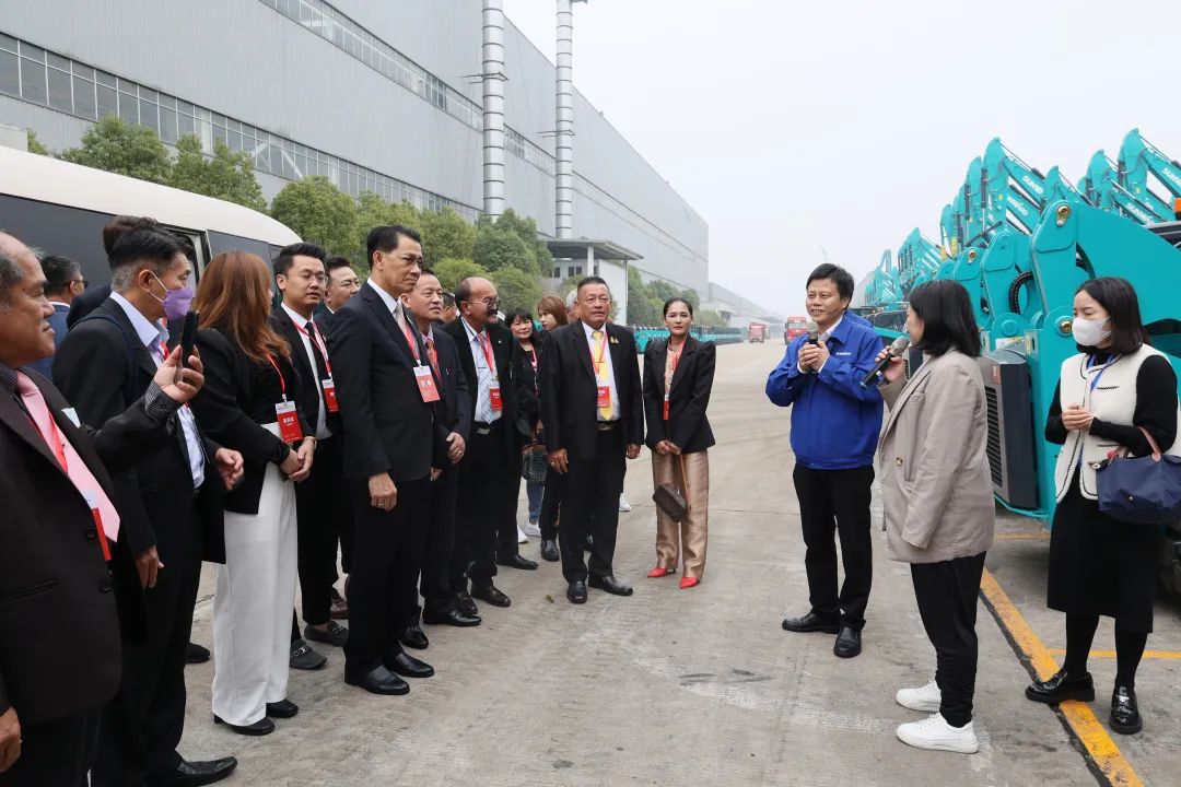 泰国代表团到访9888拉斯维加斯官网智能