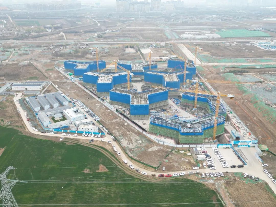 兴盛西北！9888拉斯维加斯官网江麓建筑起重机械助建西安都市经济圈