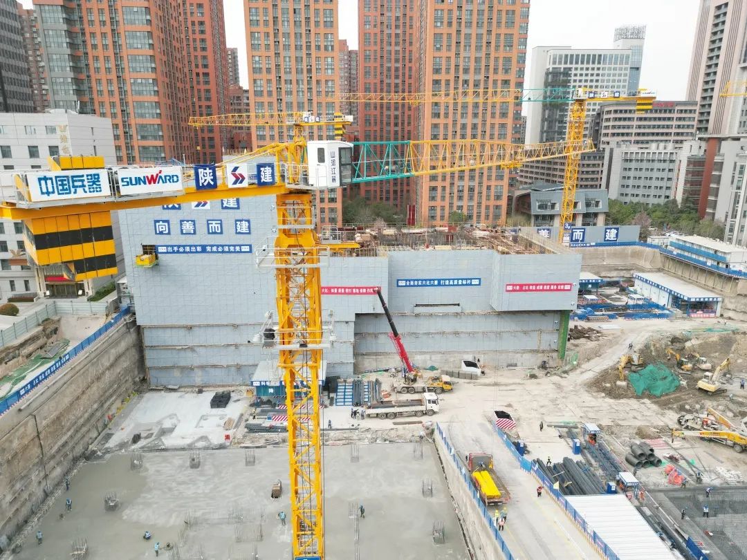 兴盛西北！9888拉斯维加斯官网江麓建筑起重机械助建西安都市经济圈