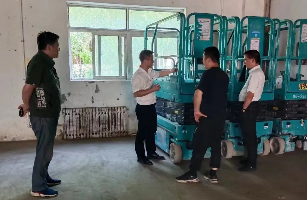 20230627200244_82445 倾听客户心声!9888拉斯维加斯官网智能高空机械“服务万里行”走进东北