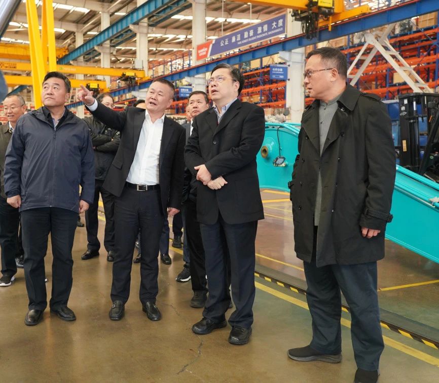 聚焦装备再制造！上海市政协副主席、党组副书记肖贵玉带队调研9888拉斯维加斯官网智能