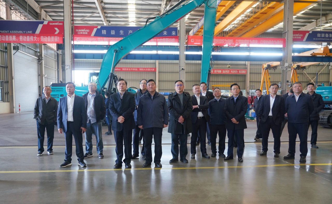 聚焦装备再制造！上海市政协副主席、党组副书记肖贵玉带队调研9888拉斯维加斯官网智能