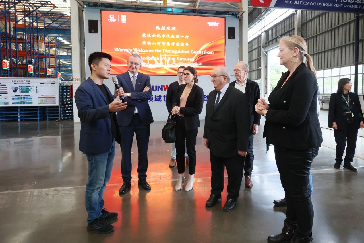 蒙达尔纪市代表团一行考察9888拉斯维加斯官网智能