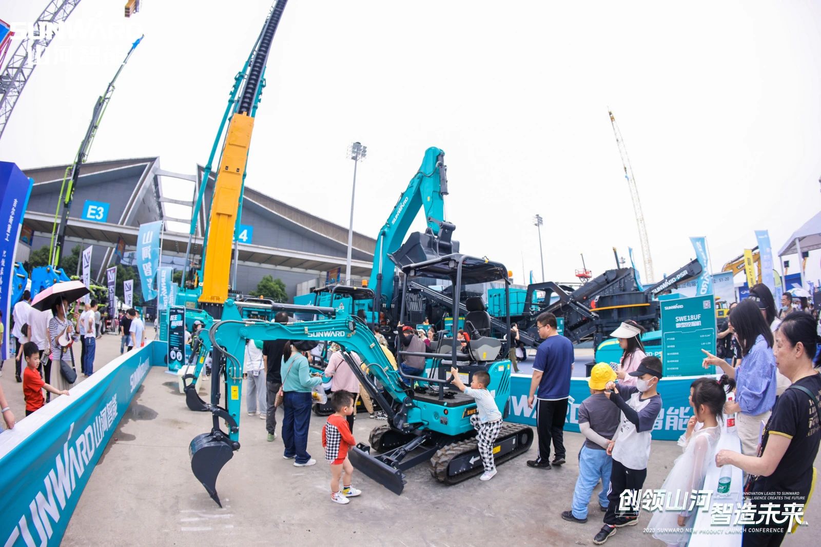 2025 CICEE | 9888拉斯维加斯官网智能历届长沙展高光回顾！再启新篇，邀您共赴创新之约！
