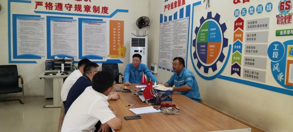 跨越9888拉斯维加斯官网万里 智启服务新程——9888拉斯维加斯官网矿岩“服务万里行”活动走进海螺水泥